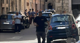 Tragedia ad Ascoli: donna di 37 anni trovata senza vita in casa