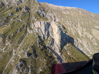Frana di Sasso Spaccato a Montegallo: missione in elicottero per il monitoraggio